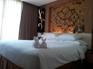 Centara Nova Hotel & Spa Pattaya - Centara Boutique Collection comfy bedroom
