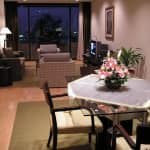 Emporium-Suites-room