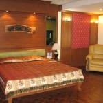 Royal-Ivory-Bangkok-room