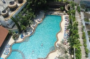 Royal Twins Hotel Central Pattaya pool view from room