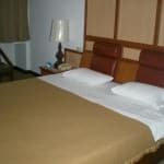 nana-hotel-bed
