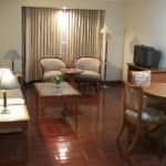 omni-tower-bangkok-room