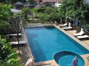 Sea Breeze Place Lamai pool side view