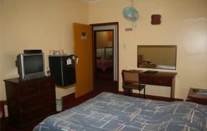 Phoenix Hotel Angeles City room