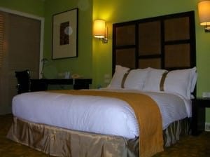 bedroom holiday inn clark angeles