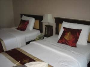 Jomtien Thani Hotel bed