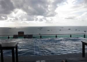 Sea me spring too Pattaya Rooftop Swimming pool
