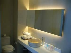 Seven Zea Chic Hotel Pattaya bathroom