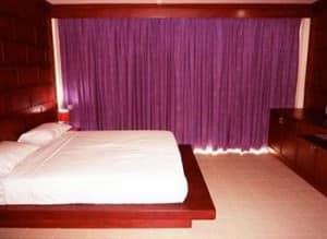 Campannia Inn Bedroom