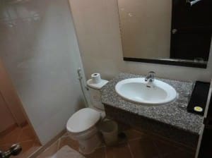 Aspery Hotel Patong Phuket Toilet
