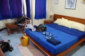 Beshert Guesthouse Karon Phuket room