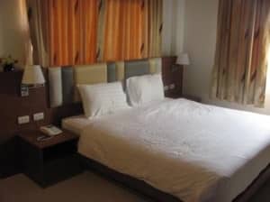 Green Harbor Hotel & Service Apartment Phuket Patong bedroom