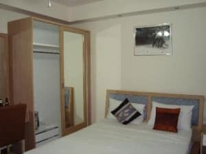 Orange Hotel Patong bed