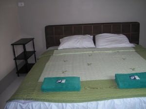 Pineapple Guesthouse Karon Phuket bed in the room