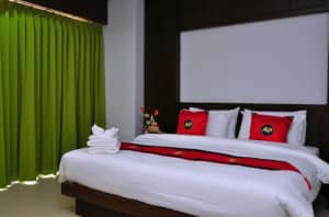 YK Patong Resort Bedroom